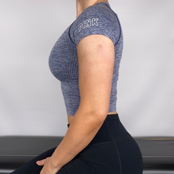 PINK VICTORIAS SECRET Seamless Short‎ Sleeve Crop Top Workout Running Gym Yoga - Picture 2 of 4